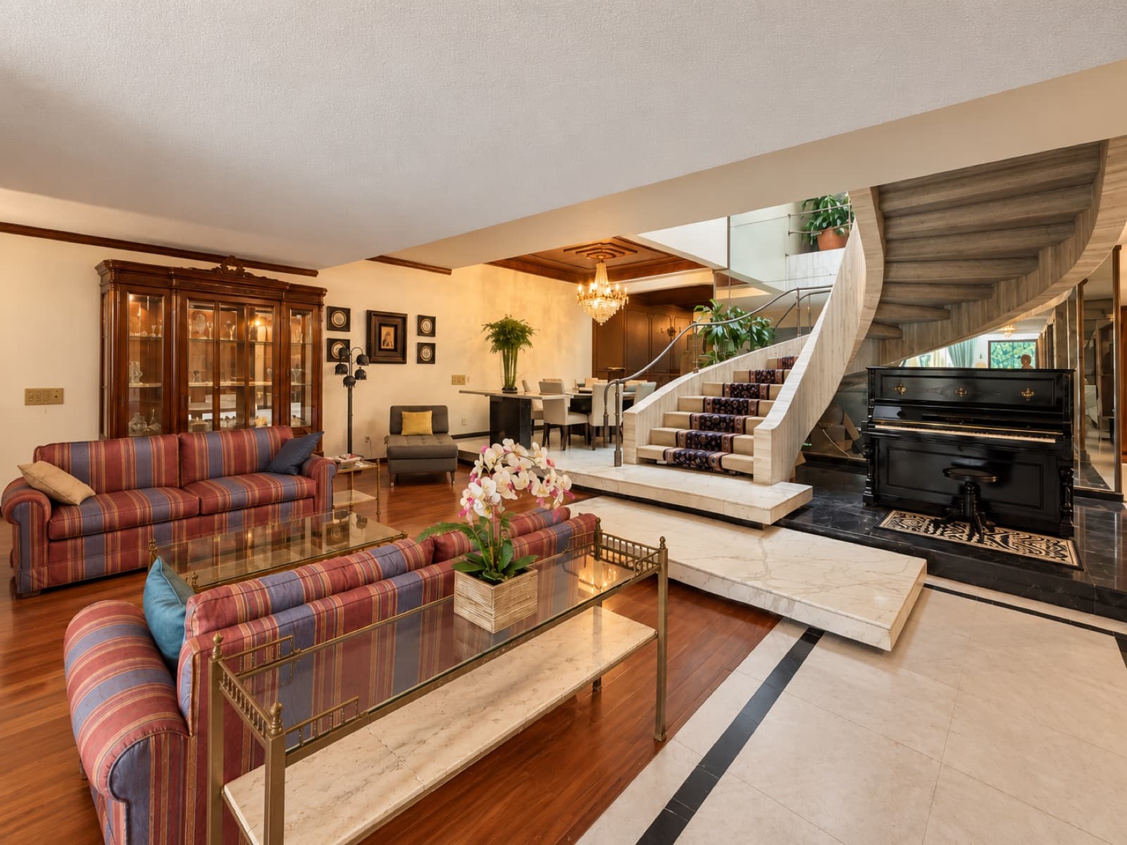 Casa en venta en la colonia Florida, fotografía 4