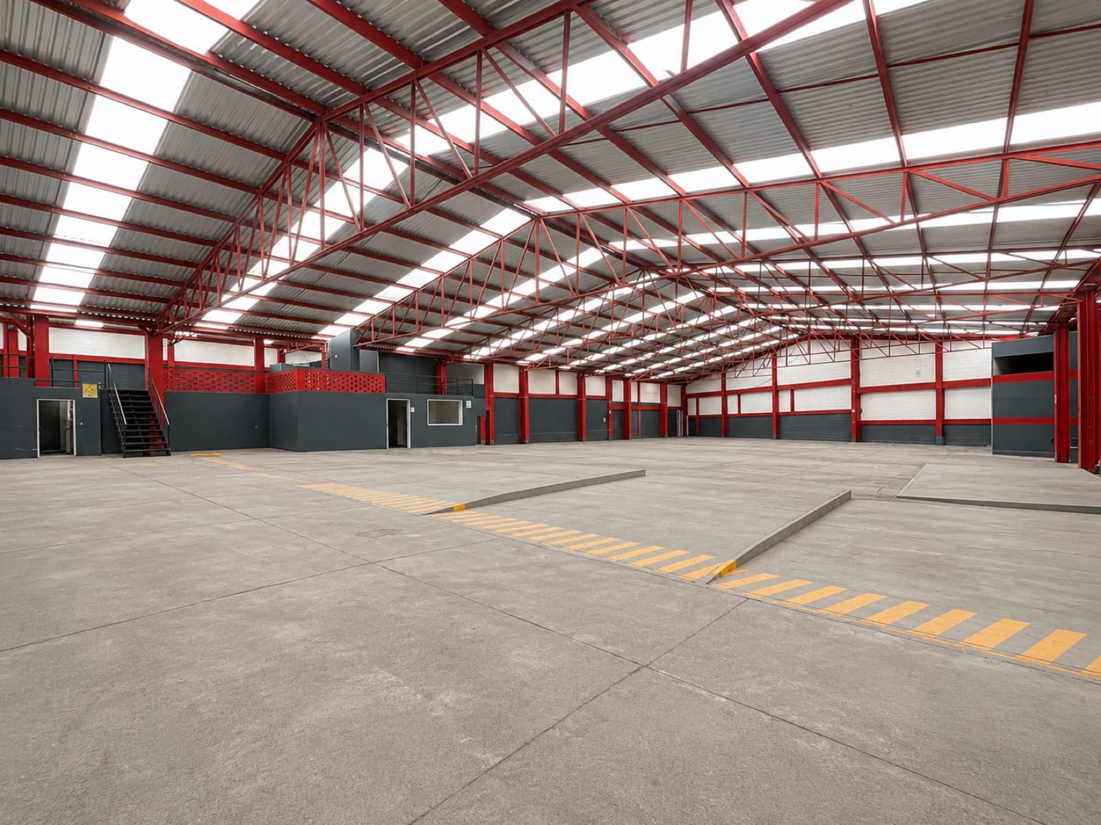 Bodega comercial en renta en Alta Tensión